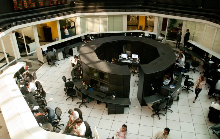 Las bolsas a nivel mundial presentan movimientos mixtos, con un sesgo más positivo, a la espera de que este miércoles se conozca la decisión de Política Monetaria de la Fed en EU. NTX / ARCHIVO