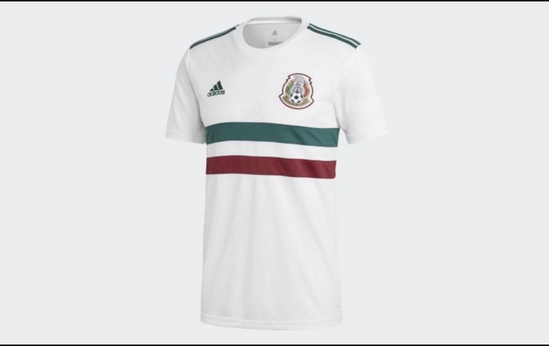 La vestimenta, que estará a la venta a partir de este martes, será la segunda que utilizará el Tri en sus partidos en el Mundial de Rusia 2018. ESPECIAL / adidas.mx