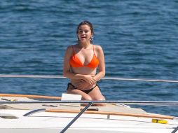 Selena fue captada disfrutando del sol de Australia. ESPECIAL / www.tmz.com