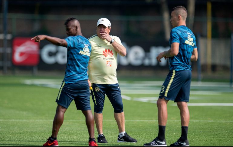 Quintero (I) ha disputado sólo cuatro juegos en el Clausura 2018. MEXSPORT/ARCHIVO