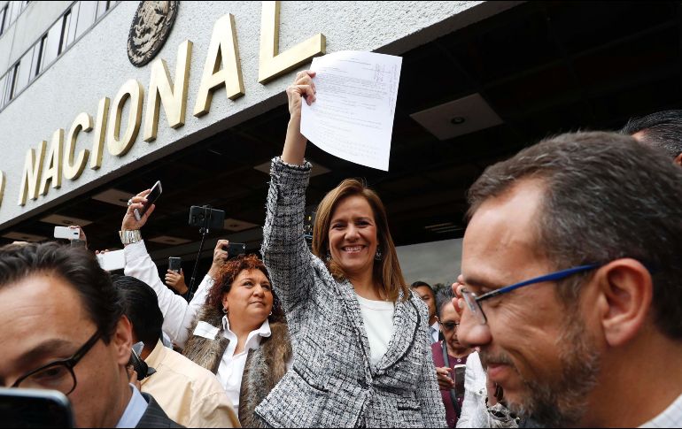 La Comisión de Prerrogativas y Partidos Políticos del INE confirmó que reunió los requerimientos de apoyos, en tanto que la de Fiscalización ratificó que no rebasó tope gastos durante el periodo de captación de firmas de apoyo. SUN/ ARCHIVO