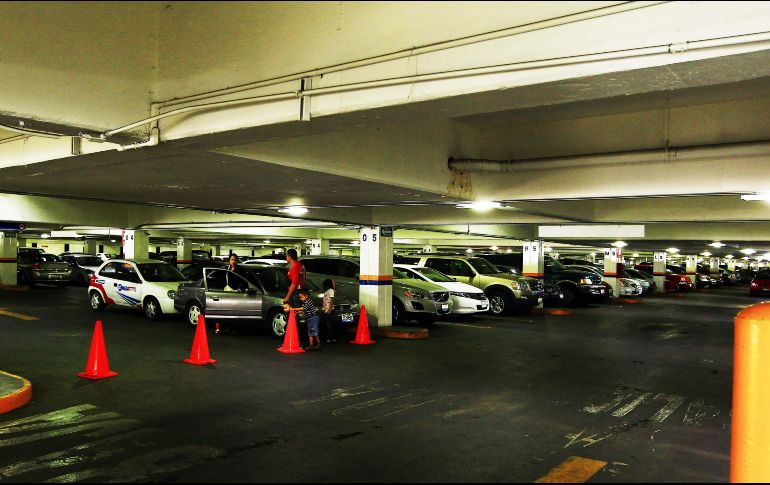 La anterior reforma condicionaba el descuento a una compra mínima de 88 pesos en los establecimientos. EL INFORMADOR / ARCHIVO