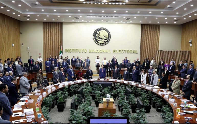 El INE será el único responsable del contenido transmitido a través de Periscope Producer y organizará talleres para su personal, periodistas y sociedad civil. NTX / ARCHIVO