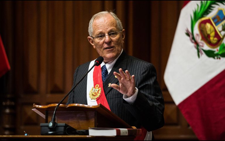 El ahora ex mandatario había amenazado con retirar su carta de dimisión al calificar de ''inaceptable'' el texto que sería sometido a votación, el cual decía que él había ''traicionado a la patria''. AFP / ARCHIVO