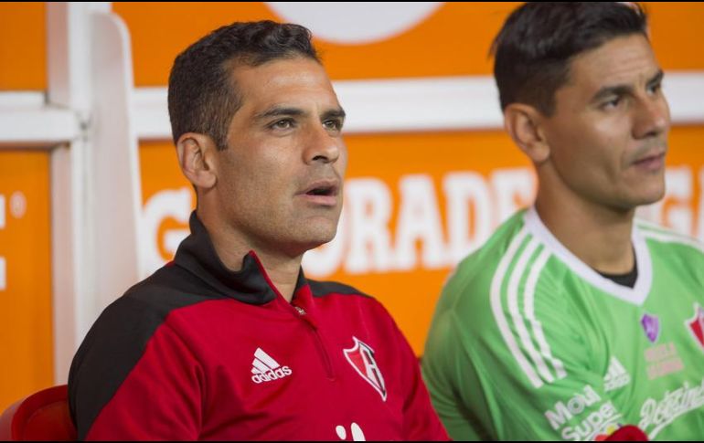 El revés legal reduce las posibilidades de que Márquez (I) asista a su quinto Mundial. MEXSPORT/ARCHIVO