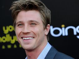 Garrett Hedlund, de 33 años, tiene un gran parecido con Pitt. ESPECIAL
