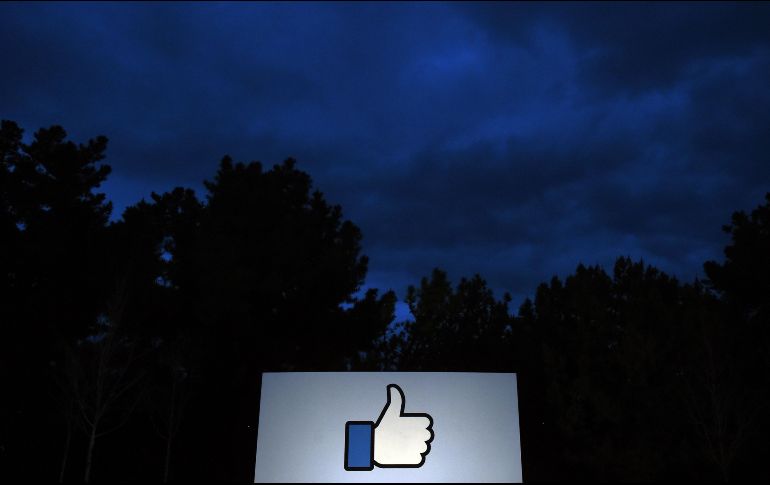 En el primer trimestre del año se cumple uno de los propósitos de Mark Zuckerberg; arreglar Facebook. Esto tras el escándalo de Cambridge Analytics. EFE/ J. Edelson