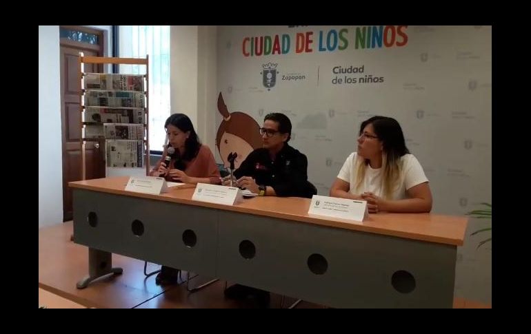 Durante la presentación del programa, se precisó que éste consiste en 24 horas de formación en emprendimiento para las participantes. TWITTER