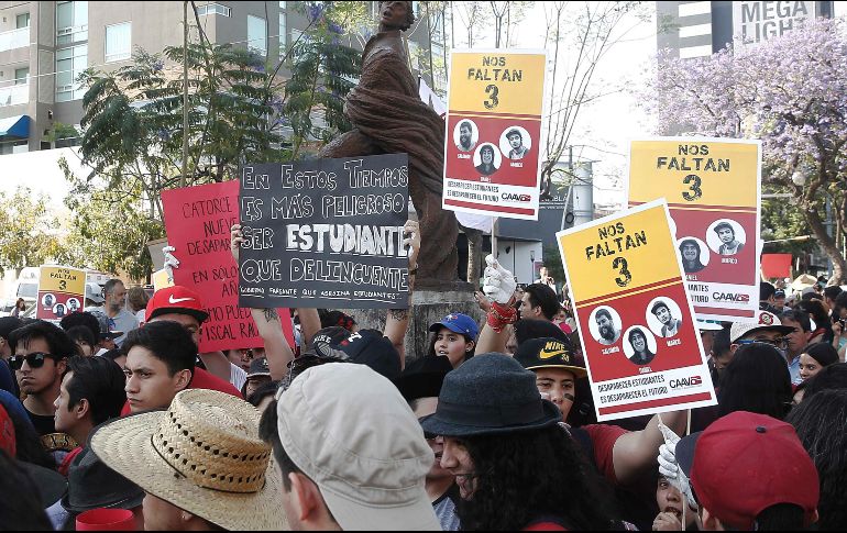 Javier Salomón Aceves, Marco Ávalos y Daniel Díaz desaparecieron la noche del lunes 19 de marzo en el fraccionamiento Colinas de Tonalá. EL INFORMADOR / M. Vargas