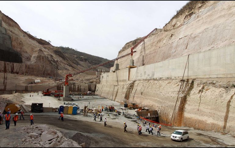 Insisten en que la decisión de elevar la cortina a los 105 metros será de la siguiente administración. EL INFORMADOR / ARCHIVO