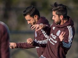 Pizarro (D) jugó la mitad del encuentro ante Croacia y los últimos 15 minutos ante Islandia; Alanís (I) no tuvo oportunidad de jugar. MEXSPORT/C. DE MARCHENA