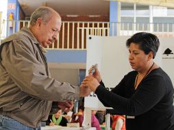 El protocolo tiene como objetivo adoptar e implementar medidas para asegurar que todas las personas trans que tengan credencial para votar vigente y estén inscritas en la lista nominal de electores, puedan emitir su voto el día de la elección. NTX/ ARCHIVO