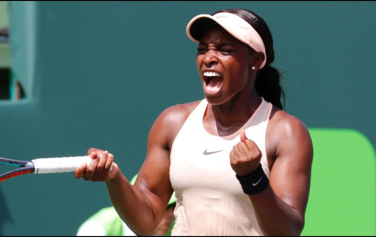 Stephens, que previamente apartó a la alemana Angelique Kerber, esperara en la final a la ganadora del partido entre Jelena Ostapenko y Danielle Collins. AP / J. Skipper