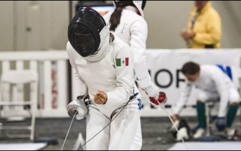 De las tres aztecas que lograron estar en la fase, la de mejor posición fue Mayan Oliver, quien se hizo del sitio 23 con mil 269 unidades tras obtener en esgrima 190 puntos. TWITTER / @COM_Mexico