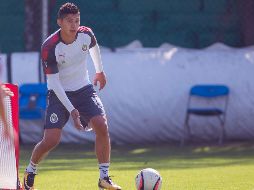 El delantero de 24 años tuvo minutos en el partido amistoso que Chivas disputó contra Santos el pasado 21 de marzo.  MEXSPORT/ARCHIVO
