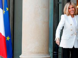 El gabinete de la mujer del presidente, Emmanuel Macron, ha interpuesto una denuncia tras ser alertado de que una cuenta falsa.  AP/ F. Mori
