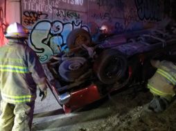 Los cuerpos fueron entregados a personal del Instituto Jalisciense de Ciencias Forenses (IJCF). ESPECIAL/