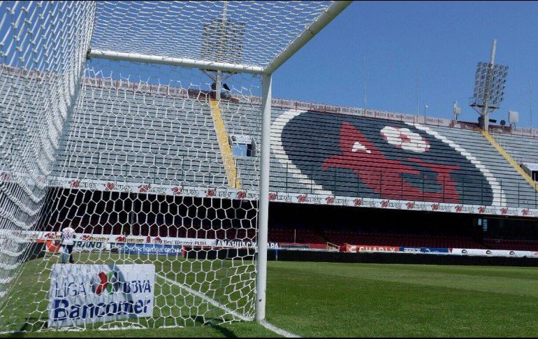 El fuego se propagó a causa de veladoras encendidas por la Semana Santa. TWITTER/@ClubTiburones