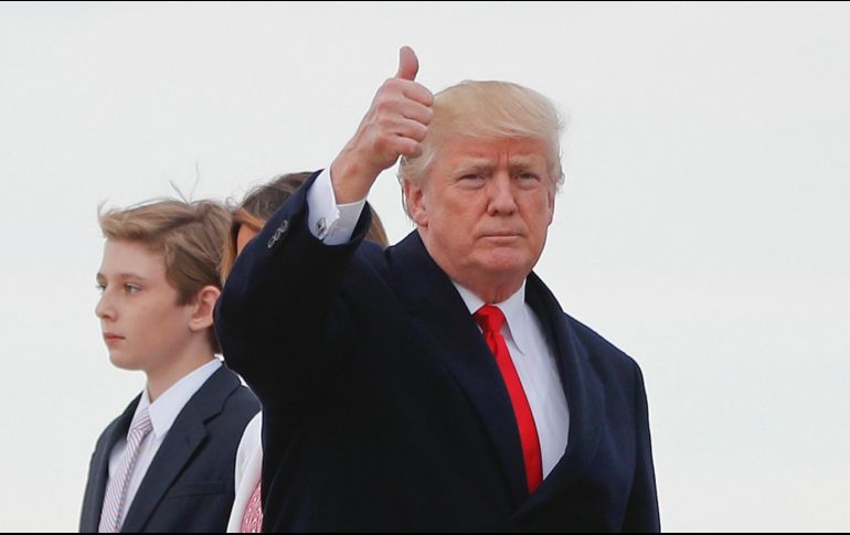 Este domingo, Trump tuiteó que pondrá fin al TLCAN a menos que México haga algo para evitar que la gente cruce a aquella nación sin documentos. AP /P. Martinez