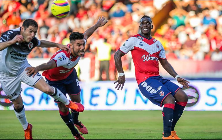 El conjunto escualo consiguió el tanto de la victoria, segunda como local y cuarta del torneo. MEXSPORT / Emiliano