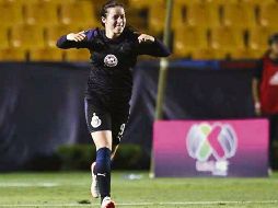 Doblete. Brenda Viramontes anotó por partida doble en la goleada a las Tigresas. TWITTER