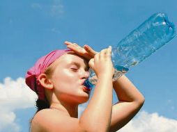 Atención. Por muy leve que sea, cualquier síntoma de deshidratación debe ser atendida de inmediato. ESPECIAL