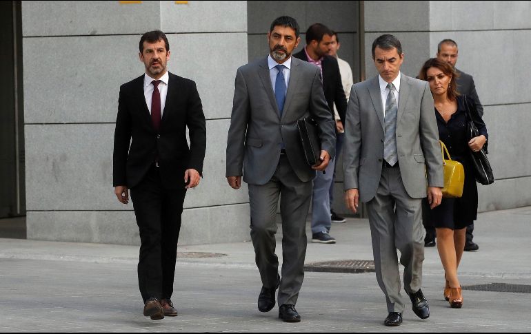 El mayor de los Mossos d'Esquadra, Josep Lluís Trapero (c), a su llegada hoy a la Audiencia Nacional para declarar como imputado de sedición. EFE/J. Hidalgo