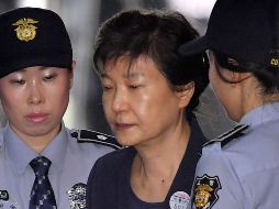 La sentencia considera probado que la ex presidenta y su amiga crearon una vasta red de favores a través de la cual extorsionaron a grandes empresas como Samsung, Hyundai o Lotte. EFE / ARCHIVO