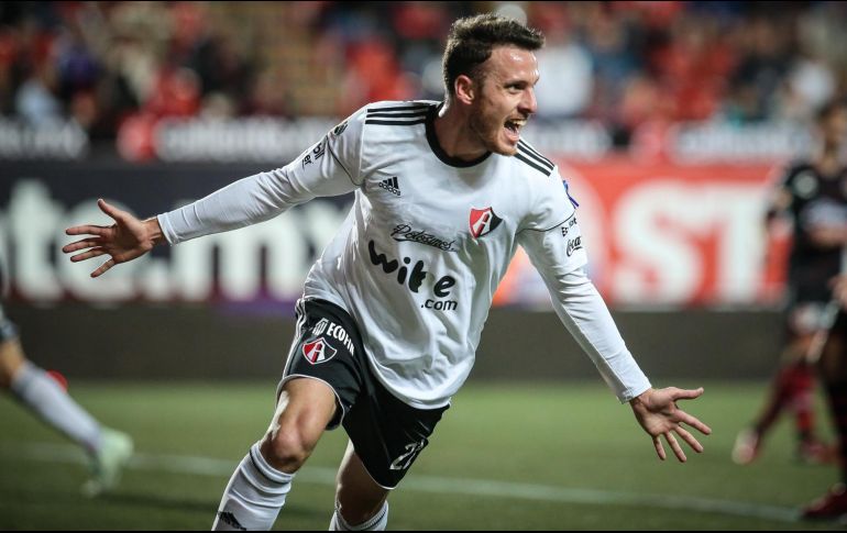 Los rojinegros remontaron en la segunda parte una desventaja de 2-0 para igualar el marcador en el segundo tiempo. MEXSPORT/G. Alegría