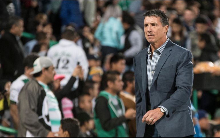 El técnico Robert Dante Siboldi dice que tiene bien estudiado el parado de su rival en turno sobre la cancha y con base en ello buscará neutralizarlo. MEXSPORT/ E. Terrazas