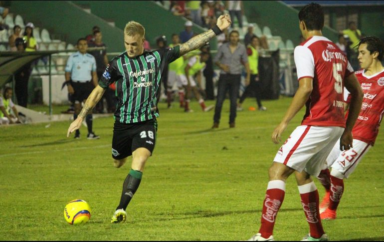 Leonardo Ramos hizo un doblete en la victoria chiapaneca. FACEBOOK/cafetalerosdetapachulaoficial