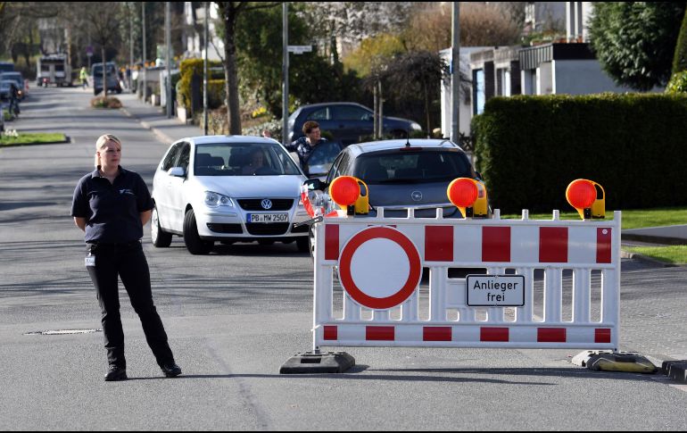Señalaron que los artificieros desactivaron con éxito la bomba de 1.8 toneladas. AP / H. Kaiser