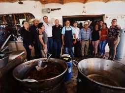 Enrique Alfaro visitó Concepción de Buenos Aires, adonde buscará llevar un plantel del Conalep. FACEBOOK/EnriqueAlfaroR