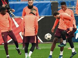 Los jugadores del Barcelona se preparan para enfrentar a la Roma en Cuartos de Final de la Champions League, con un solo objetivo, avanzar a la siguiente fase. AFP
