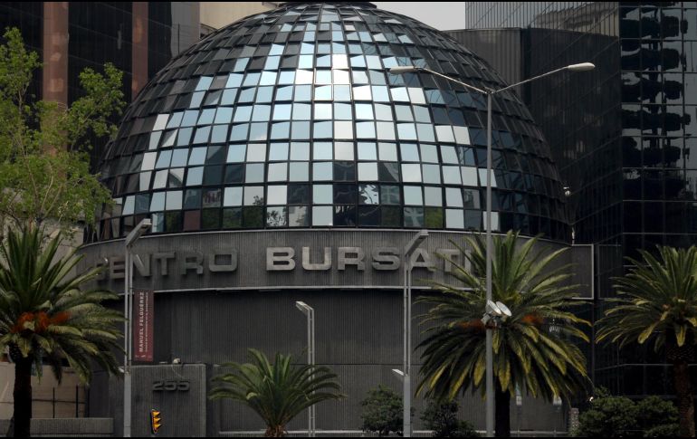 Después de que el presidente chino, Xi Jinping, hiciera declaraciones en tono mesurado sobre el conflicto comercial con EU, los mercados registraron movimientos positivos. NTX / ARCHIVO