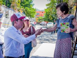 El candidato se comprometió también a la construcción de un centro regional para el tratamiento de las adicciones y más bachilleratos. FACEBOOK / Miguel Castro Reynoso