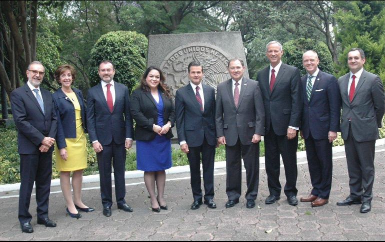 En el encuentro se abordaron temas de la agenda bilateral y se reconoció la labor en favor de la relación bilateral de Jacobson durante su gestión. TWITTER / @SRE_mx