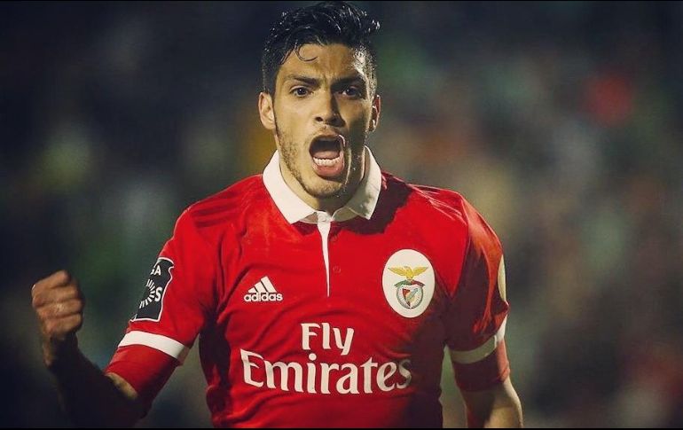 La Liga NOS destacó la participación del delantero y lo reconoció como el MVP de la jornada. TWITTER / @Raul_Jimenez9