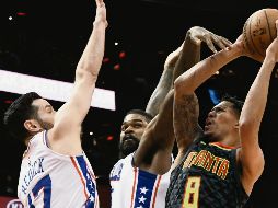 Los Sixers de Filadelfia cierran la temporada regular esta noche enfrentando a los Bucks de Milwaukee. AP