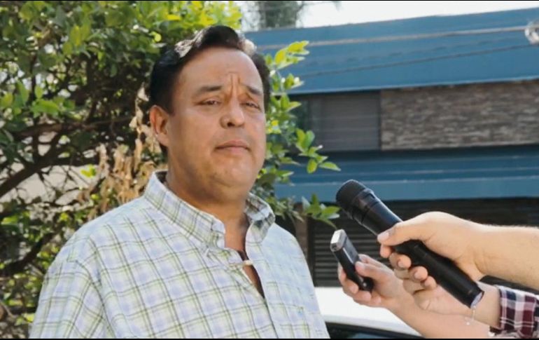 Salvador Cosío también escuchó demandas de mayor seguridad en la colonia Miramar. ESPECIAL