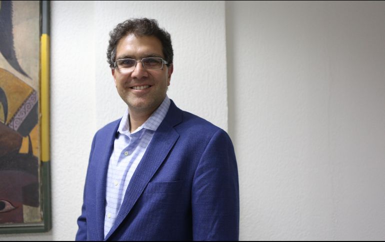  Cabe señalar que Armando Ríos Piter acudió la mañana de este jueves a las oficinas de Moneda 64, en el Centro de Tlalpan, con más de 80 personas provenientes de distintos puntos de la República. EL INFORMADOR/ ARCHIVO