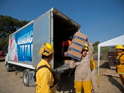 Las autoridades del puesto de mando unificado agradecieron la buena intención de las empresas y la ciudadanía. EL INFORMADOR / F. Atilano