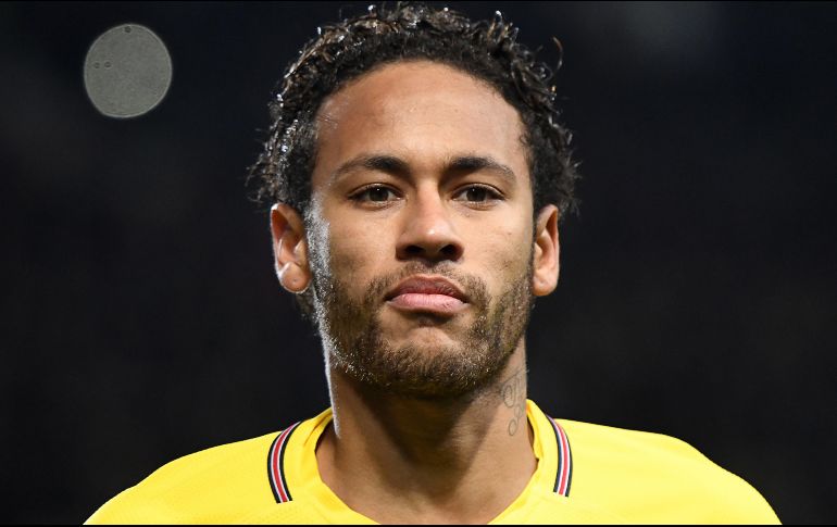 El delantero fue operado el 3 de marzo por el médico de la Selección brasileña, quien estimó que estaría de baja entre ''dos meses y medio y tres meses''. AFP / ARCHIVO