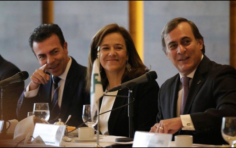 Zavala se reúne con los integrantes del Consejo Coordinador Empresarial. TWITTER / @Mzavalagc