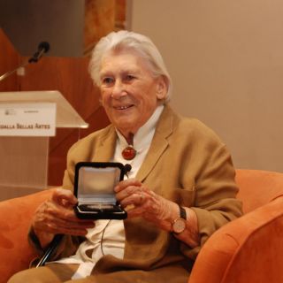 Muere la pintora Joy Laville a los 94 años