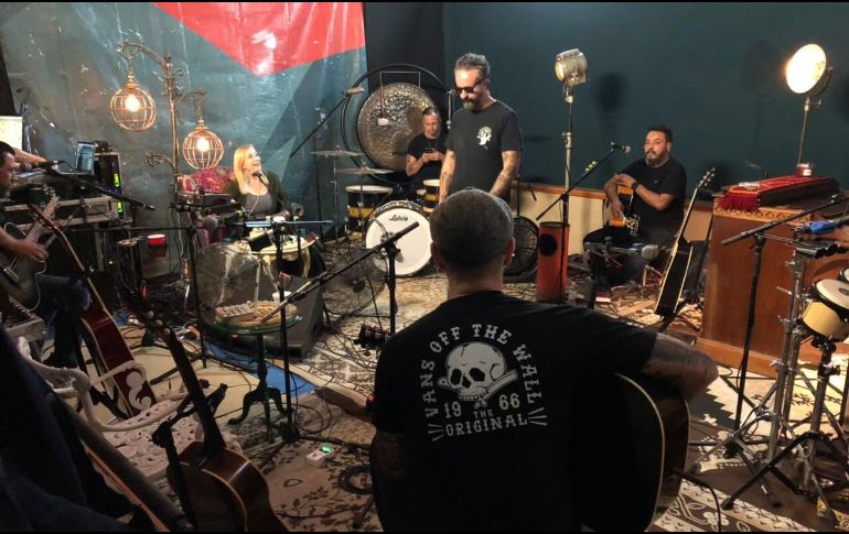 El lanzamiento de su Unplugged será durante el mes de agosto en exclusiva a través de MTV Latinoamérica. TWITTER / @MolotovBanda