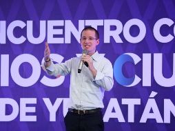 El panista estuvo de visita en Mérida, conde hizo un compromiso de congruencia total. SUN / A. Ojeda