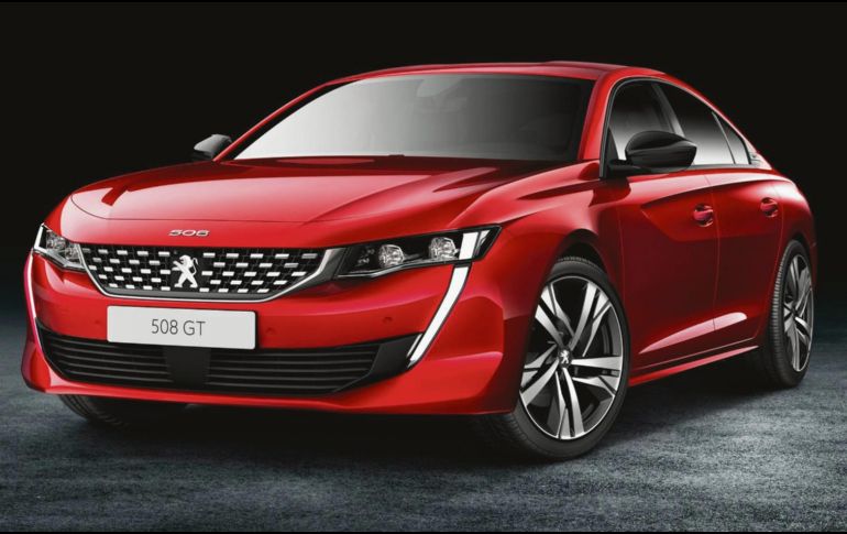 Los trazos que adopta el Peugeot 508 2019 lo hacen ver como uno de los autos más atractivos de su segmento. ESPECIAL / PEUGEOT
