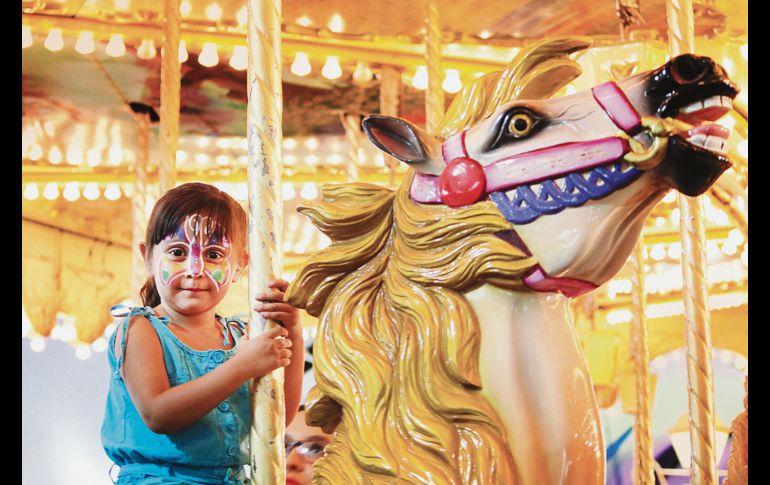 La feria busca ofrecer actividades que interesen a los asistentes sin importar su edad. Los juegos mecánicos, entre los preferidos. NTX