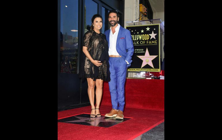 Longoria agradeció a su esposo José Antonio Bastón.  AFP / F. J. Brown